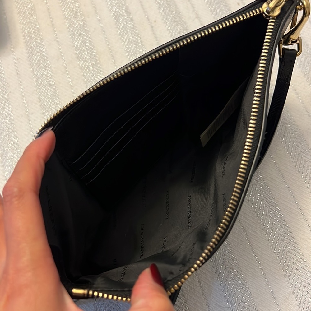 Burberry Black Leather Crossbody Bag with Gold Hardware - Picture 4 of 6